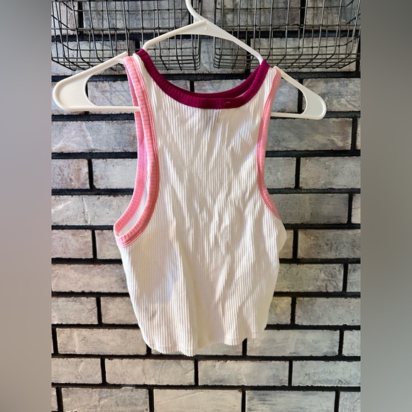 Wild Fable crop top - Picture 2 of 3